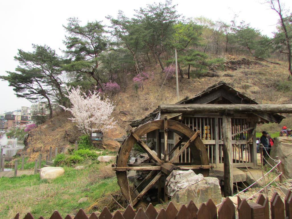 Yeon Guesthouse Seoul Eksteriør billede