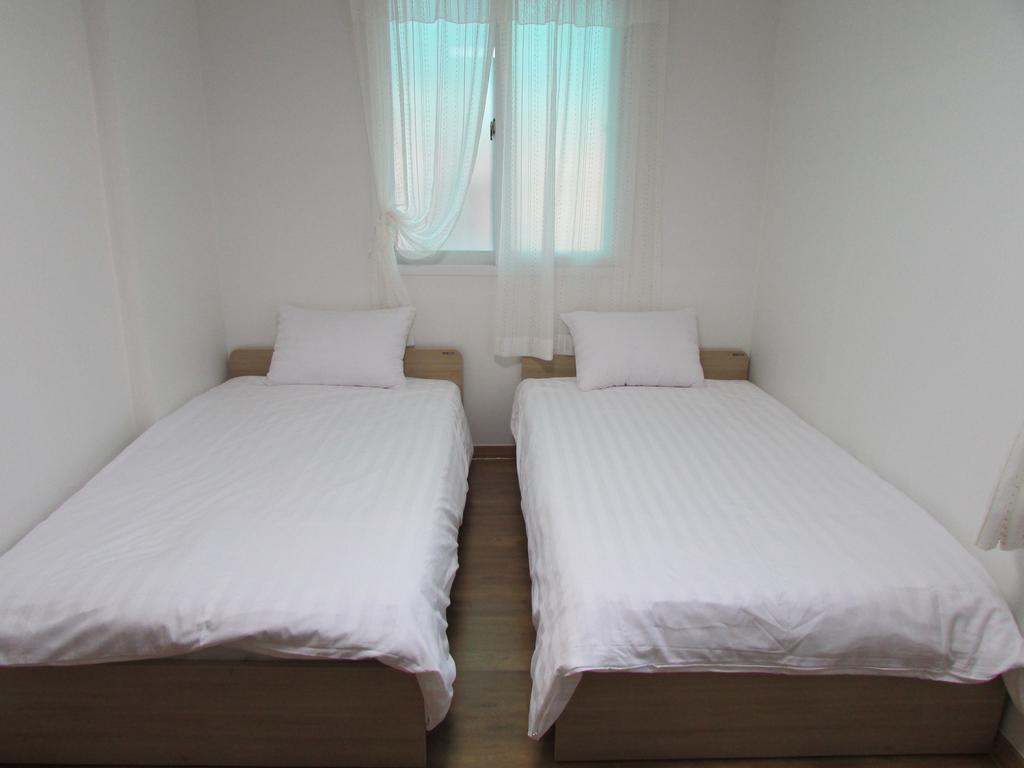 Yeon Guesthouse Seoul Værelse billede