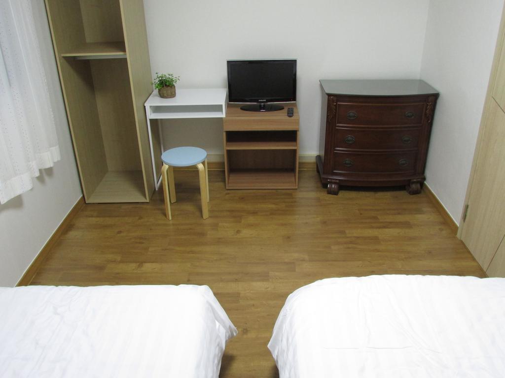 Yeon Guesthouse Seoul Værelse billede